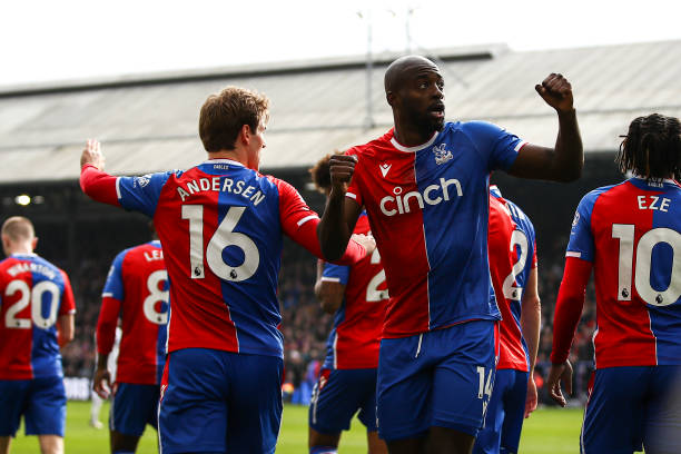 季中一舉突 季中一舉突