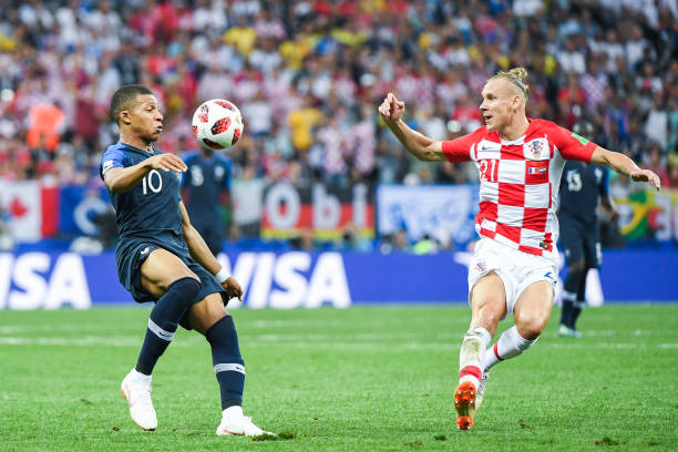 哈登西蒙斯 哈登西蒙斯