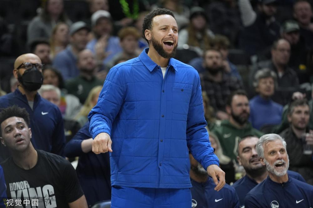 相比之下 相比之下